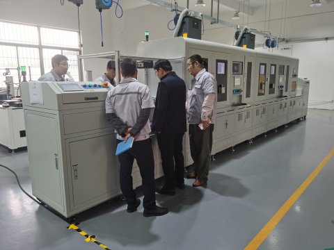 麻豆视频传媒入口自动化为客户非标定制的汽车压力传感自动装配焊接线即将交付